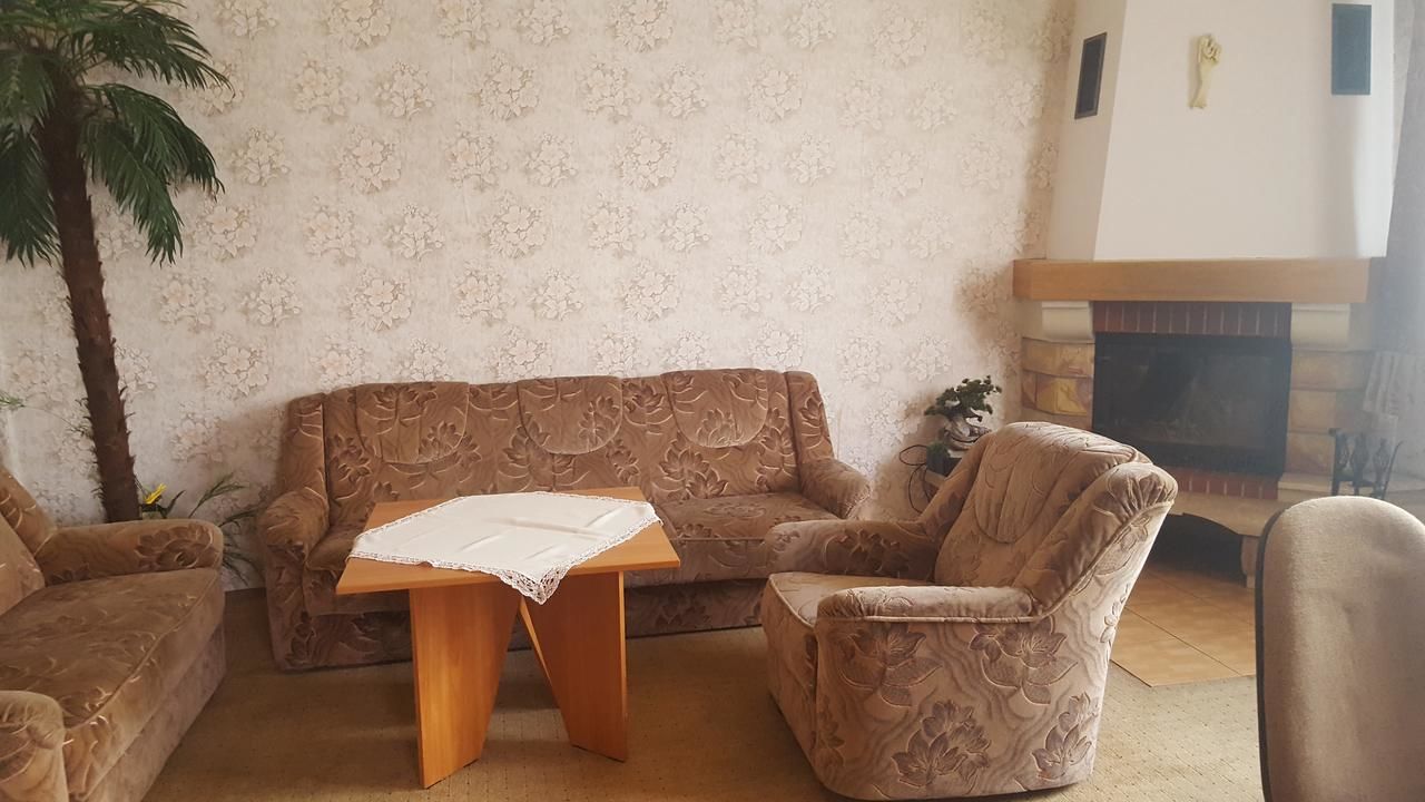 Отель Motel DRABEK Тарновске-Гуры-20